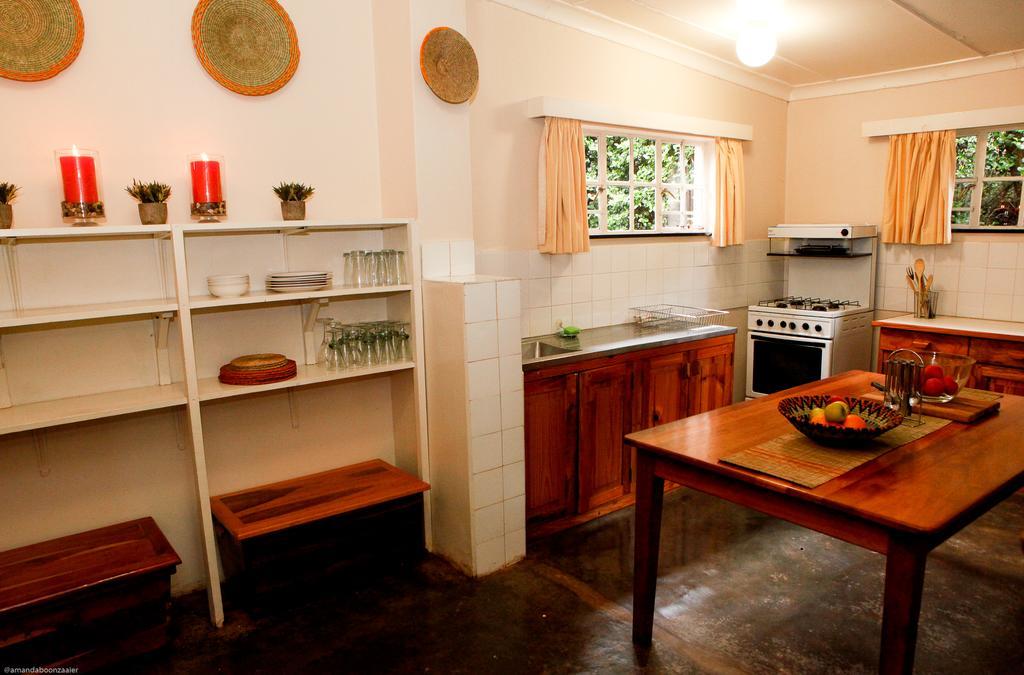Down Gran'S Self-Catering Cottage Lobamba Eksteriør billede
